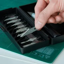  Juego de 13 Cuchillas Hobby SK5 MangoMetalicos con estuche Organizador, Pretul EXA-13P 22409 11.186441 Juego de exactos Hobby 1